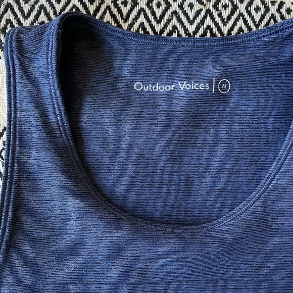 Outdoor Voices Slashback Crop Top, blue - Medium - Picture 8 of 13